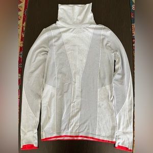 Athleta Flurry Downslope Turtleneck